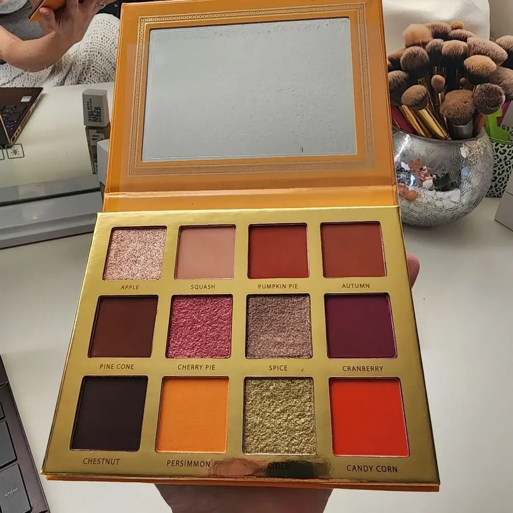 Ace Beauté FALLING FOR YOU EYESHADOW PALETTE 12 SHADES MATTE SHIMMER GLITTER NWT - Picture 6 of 6